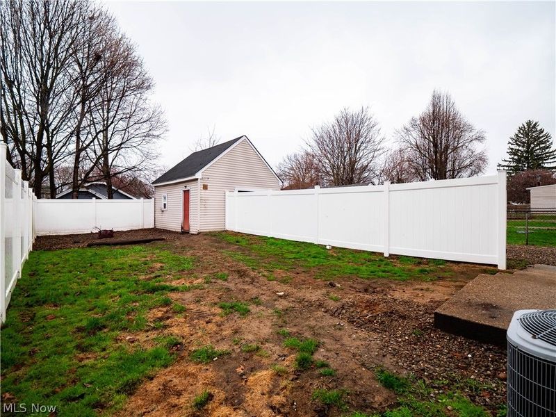 1222 Lily Street , Akron, OH 44301 Photo 21