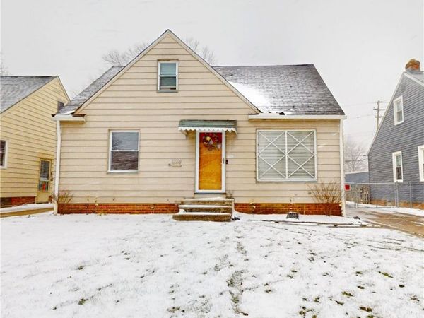 13504 Maple Leaf Drive , Garfield Heights, OH 44125