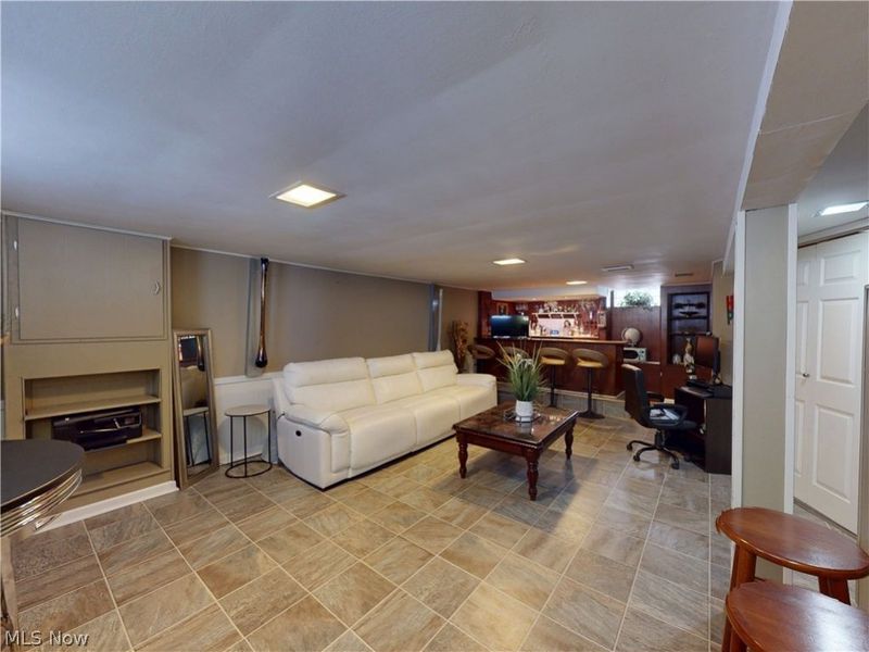 13504 Maple Leaf Drive, Garfield Heights, OH 44125 Photo 21