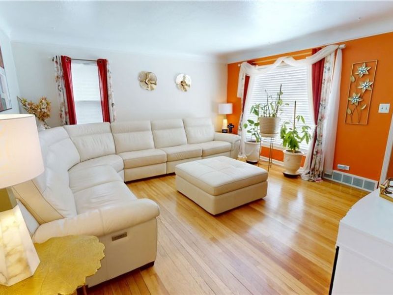 13504 Maple Leaf Drive, Garfield Heights, OH 44125 Photo 7