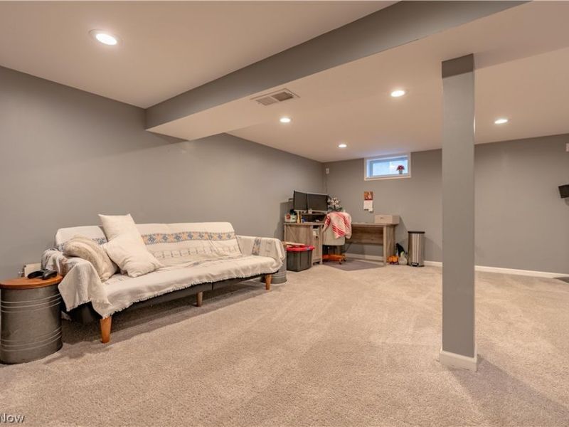 3838 Taft Avenue NE, Canton, OH 44705 Photo 19