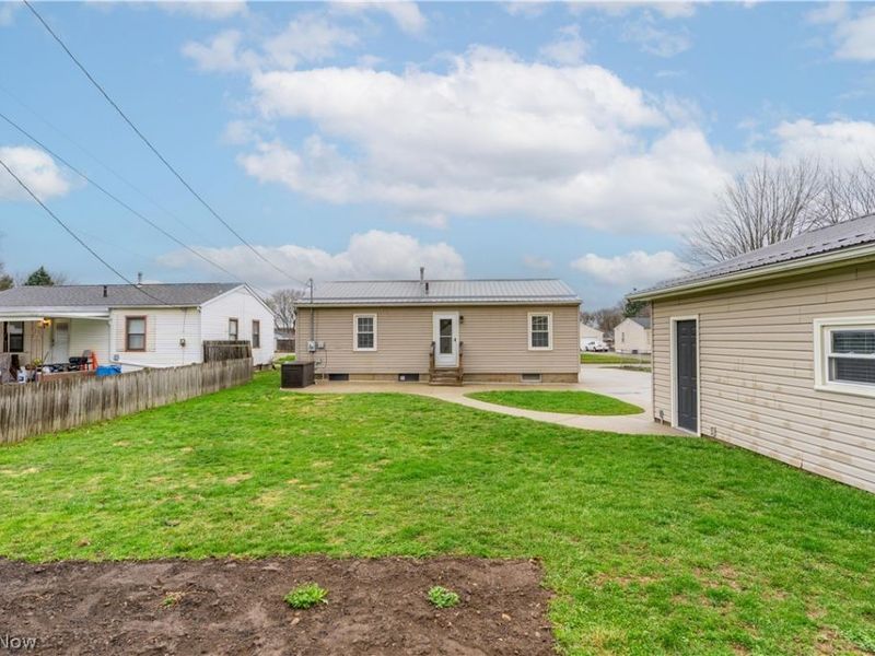 3838 Taft Avenue NE, Canton, OH 44705 Photo 29