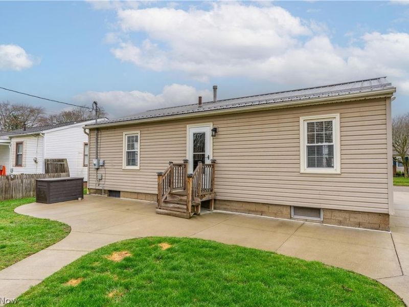 3838 Taft Avenue NE, Canton, OH 44705 Photo 30