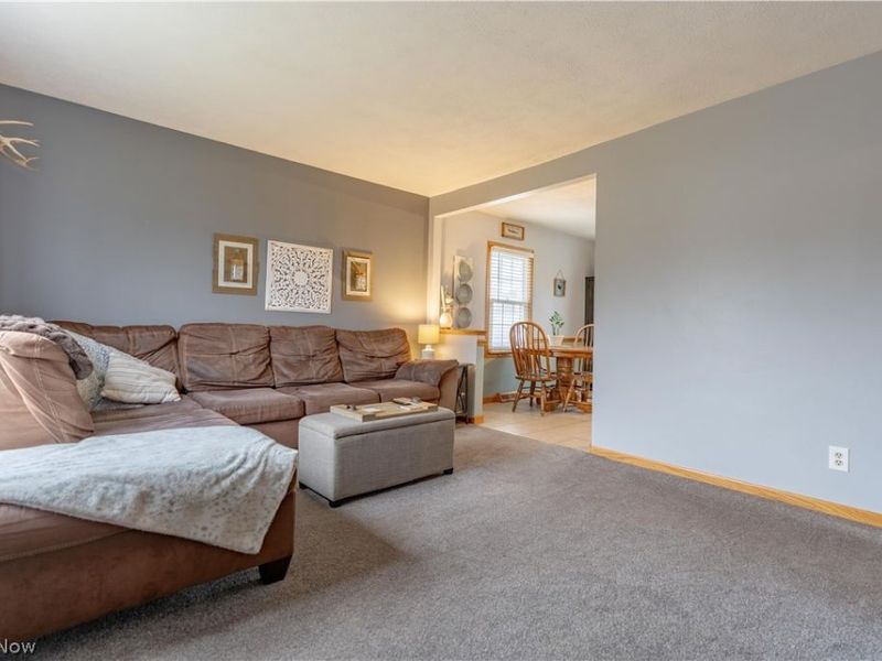 3838 Taft Avenue NE, Canton, OH 44705 Photo 4