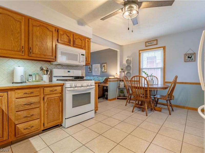 3838 Taft Avenue NE, Canton, OH 44705 Photo 6