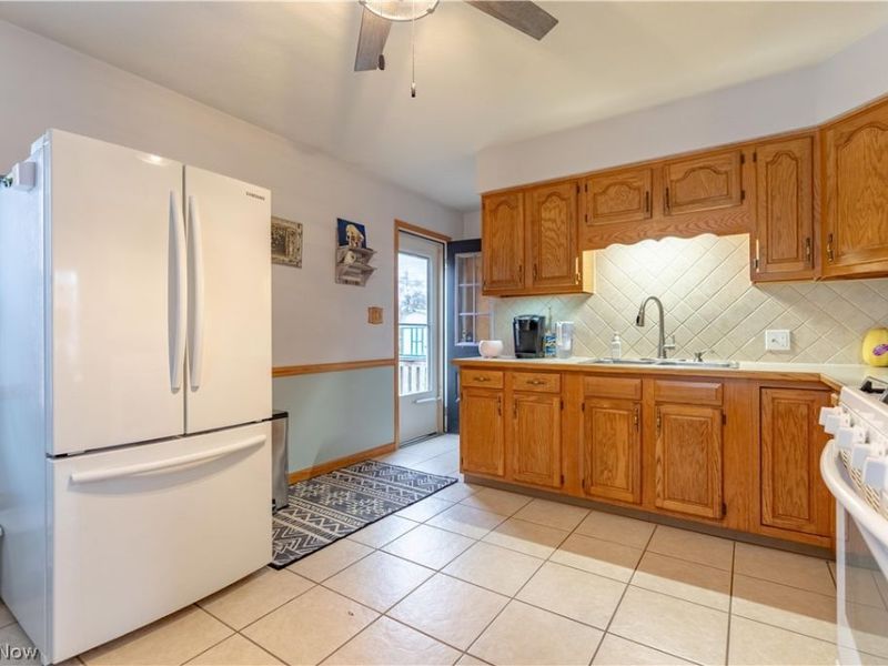 3838 Taft Avenue NE, Canton, OH 44705 Photo 7