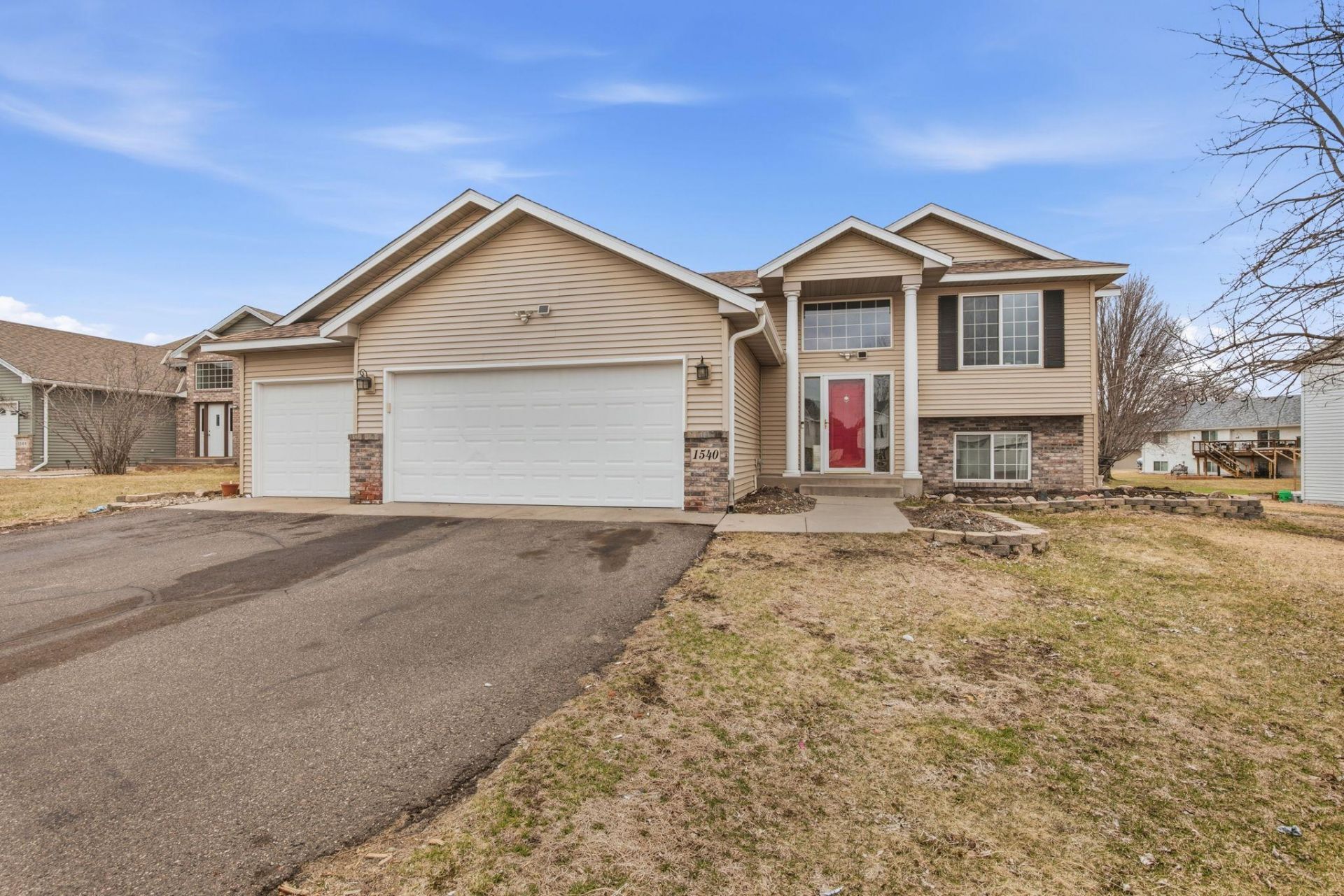 1540 Timberdoodle Drive Saint Cloud, MN 56303