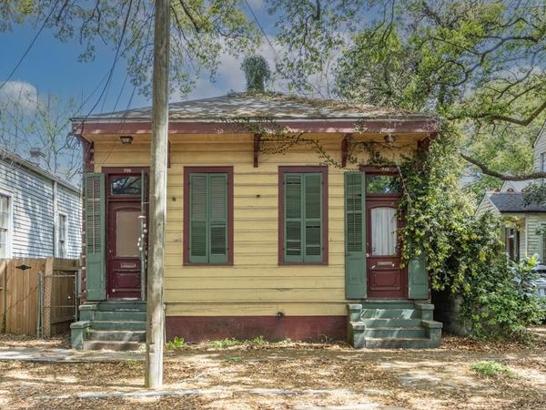 735 WASHINGTON Avenue, New Orleans, LA 70130