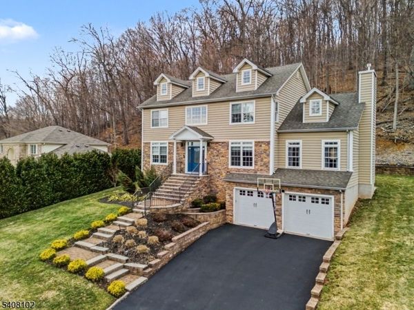 5 Ridge Rd, Warren, NJ 07059
