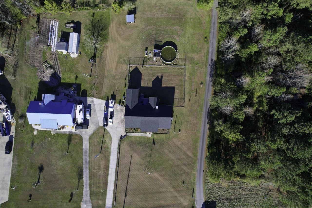 5082 Highway 319 E Photo 22