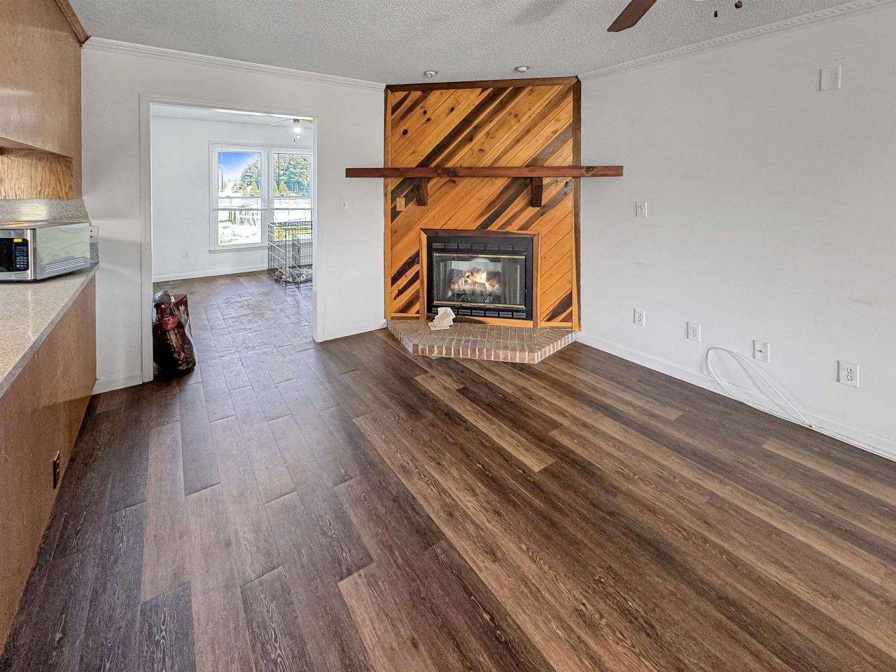 5082 Highway 319 E Photo 6