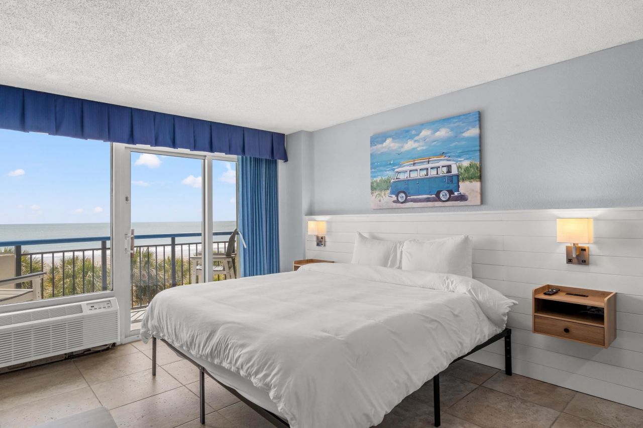 2300 Ocean Blvd. N  Photo 10