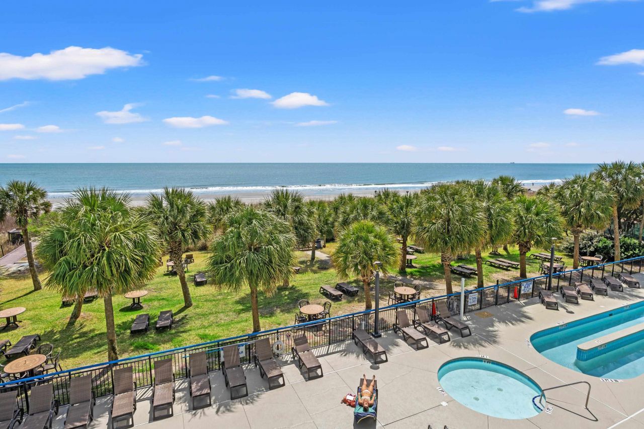 2300 Ocean Blvd. N  Photo 18