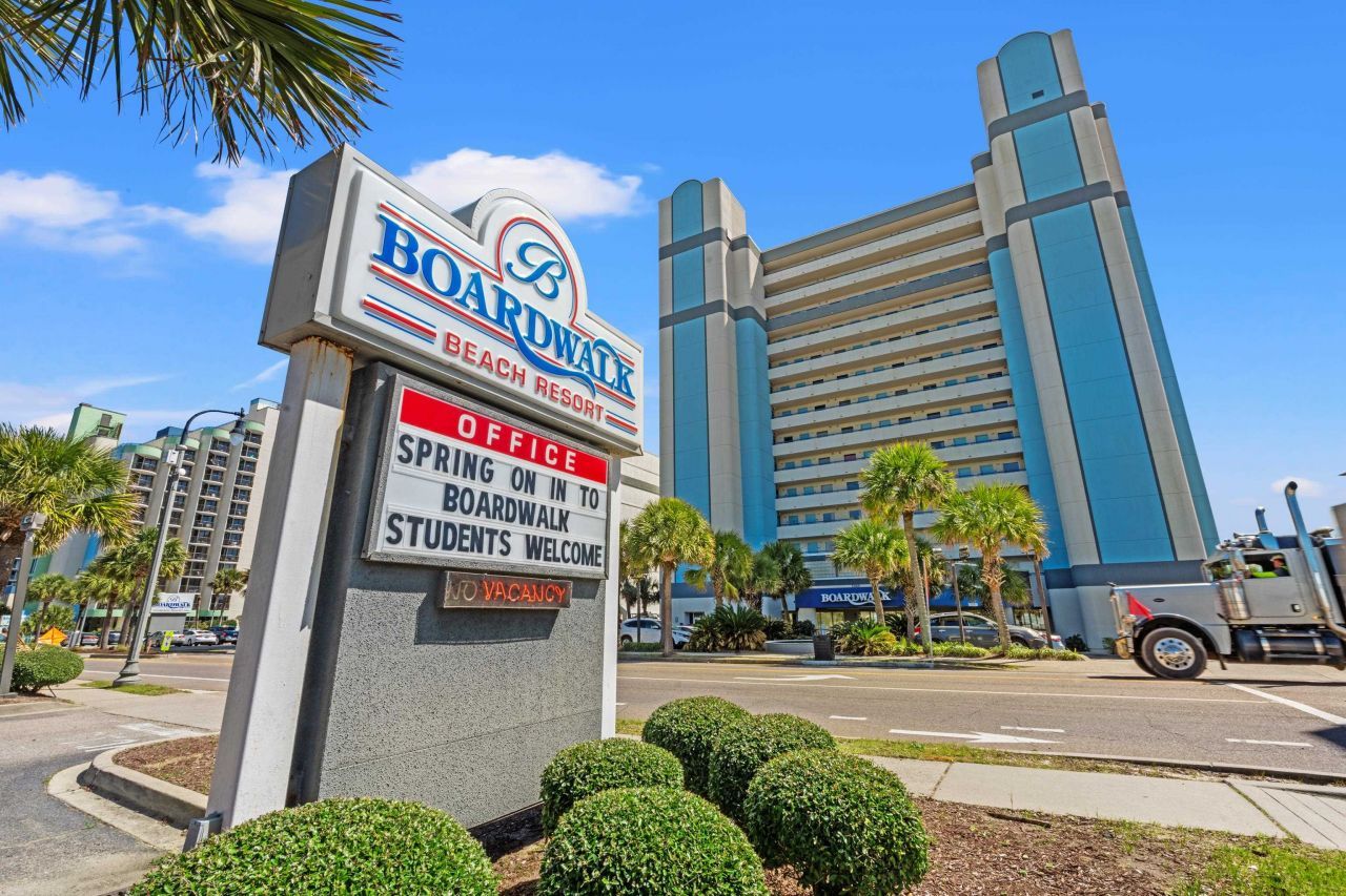 2300 Ocean Blvd. N  Photo 30