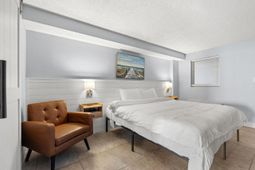 2300 Ocean Blvd. N  photo 4