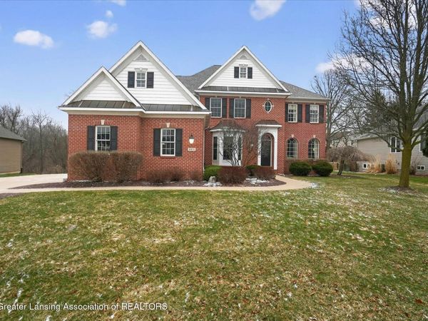 6031 Marietta Way, East Lansing, MI 48823