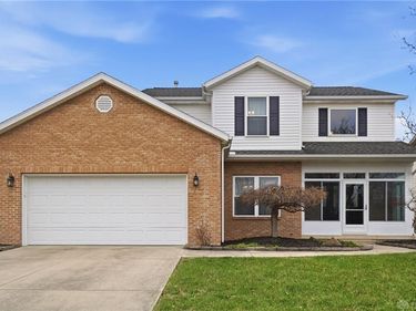 661 Willow Point Court, Troy, OH 45373