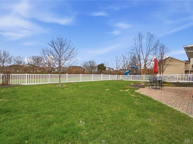 661 Willow Point Court, Troy, OH 45373 Photo 47