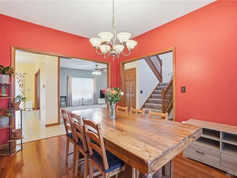 661 Willow Point Court, Troy, OH 45373 Photo 7