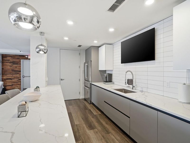 120 Main Street, Unit 205, Newport, KY 41071 Photo 25