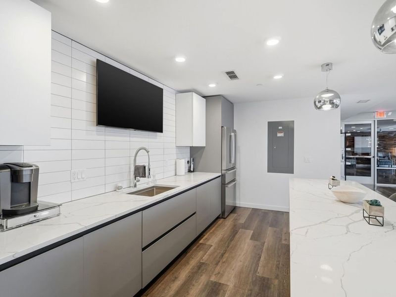 120 Main Street, Unit 205, Newport, KY 41071 Photo 26