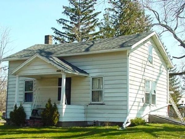 8451 Indian Falls Road , Corfu, NY 14036