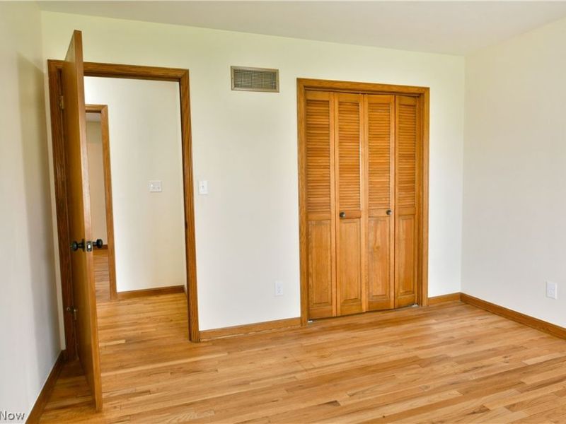 928 Bedford Road , Brookfield, OH 44438 Photo 33