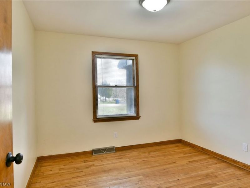 928 Bedford Road , Brookfield, OH 44438 Photo 35