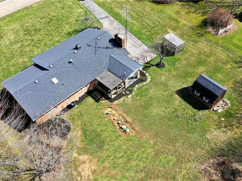 928 Bedford Road , Brookfield, OH 44438 Photo 47