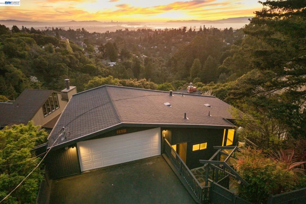 6801 Armour Drive, Oakland, CA 94611 Main Photo