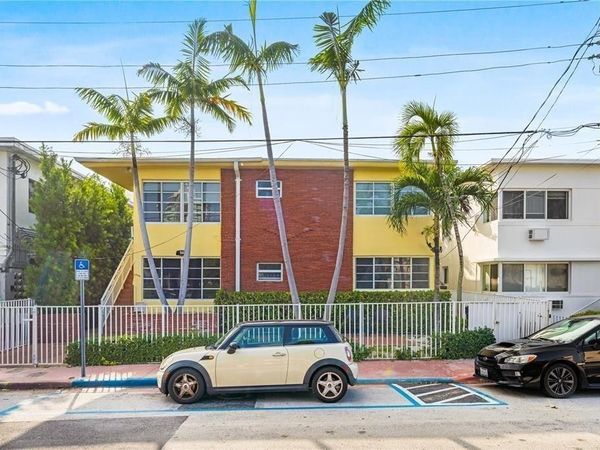 6944 Byron Avenue, Unit 16, Miami Beach, FL 33141