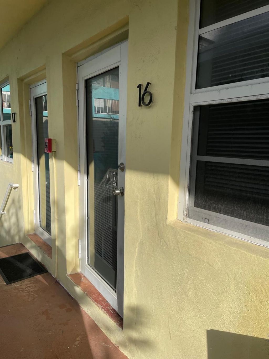 6944 Byron Avenue, Unit 16, Miami Beach, FL 33141 Photo