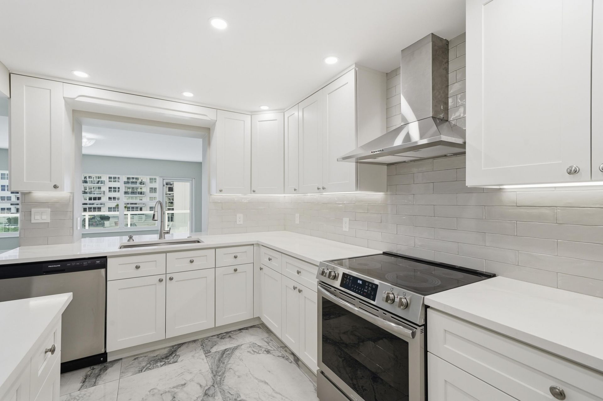 3550 Galt Ocean Drive, Unit 305, Fort Lauderdale, FL 33308 Photo