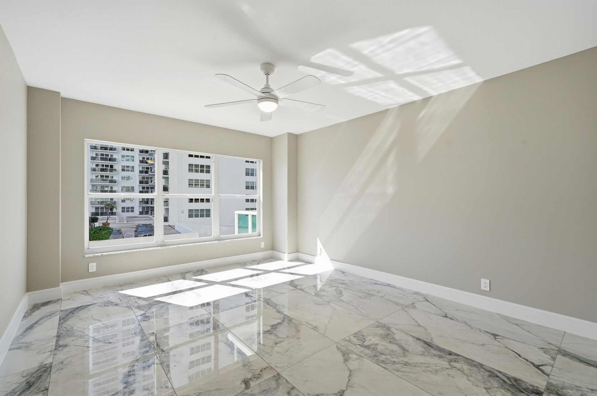 3550 Galt Ocean Drive, Unit 305, Fort Lauderdale, FL 33308 Photo