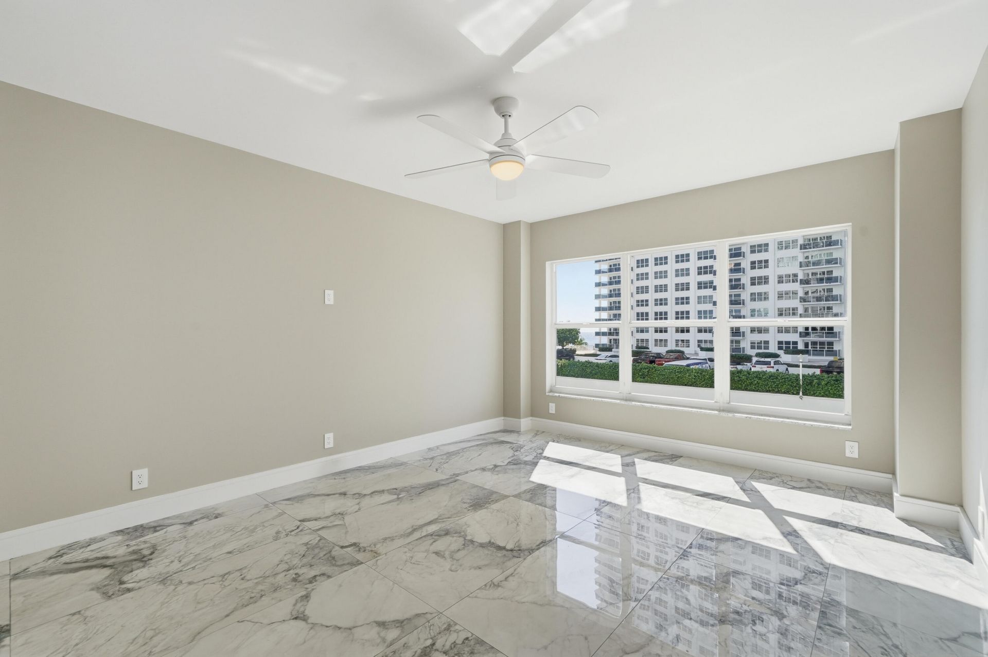 3550 Galt Ocean Drive, Unit 305, Fort Lauderdale, FL 33308 Photo