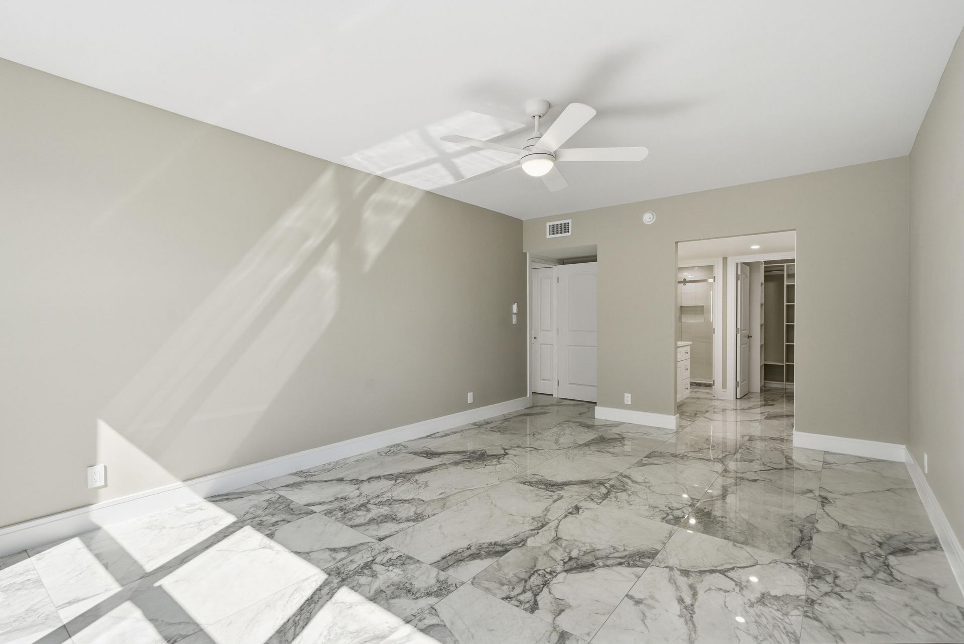 3550 Galt Ocean Drive, Unit 305, Fort Lauderdale, FL 33308 Photo