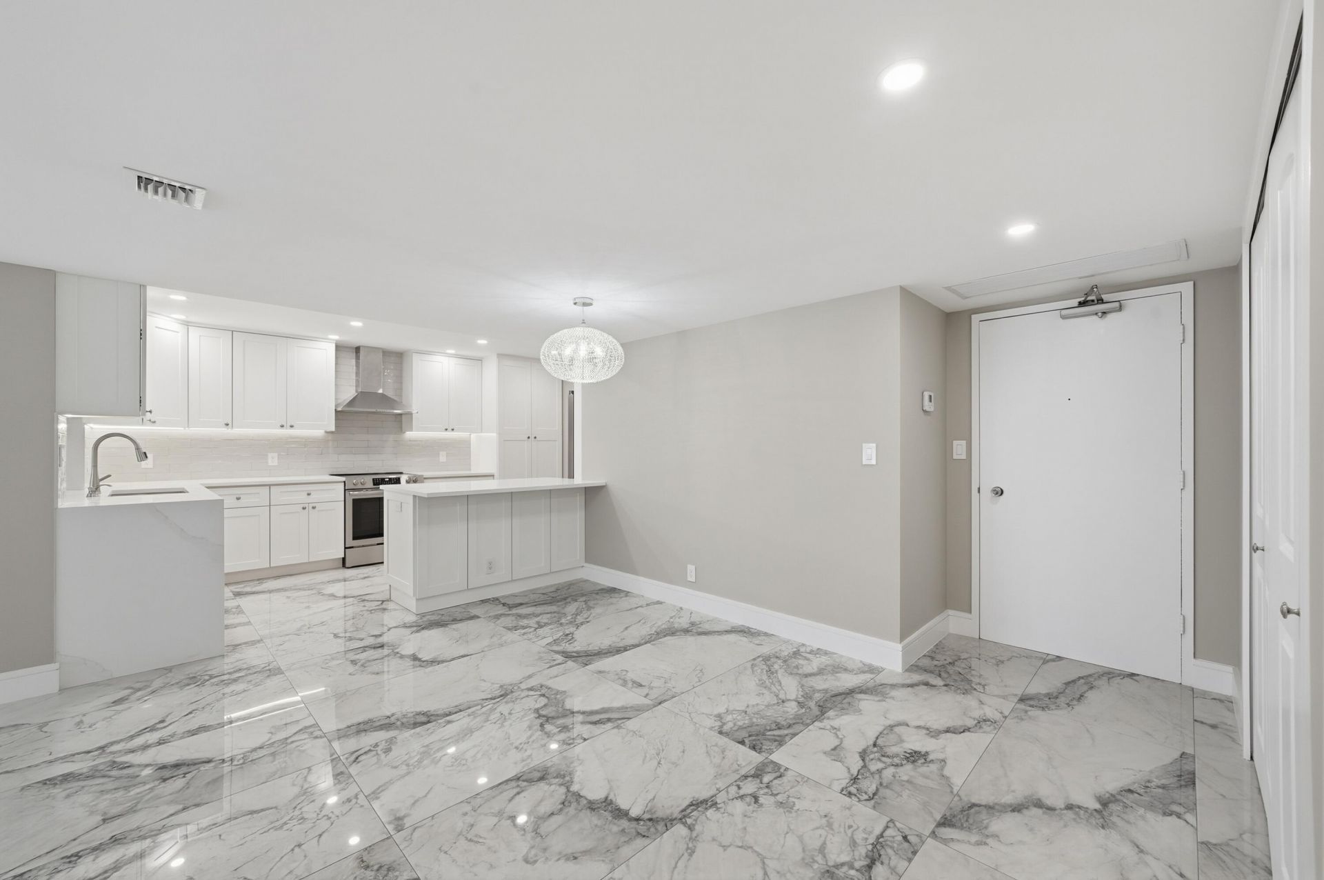 3550 Galt Ocean Drive, Unit 305, Fort Lauderdale, FL 33308 Photo