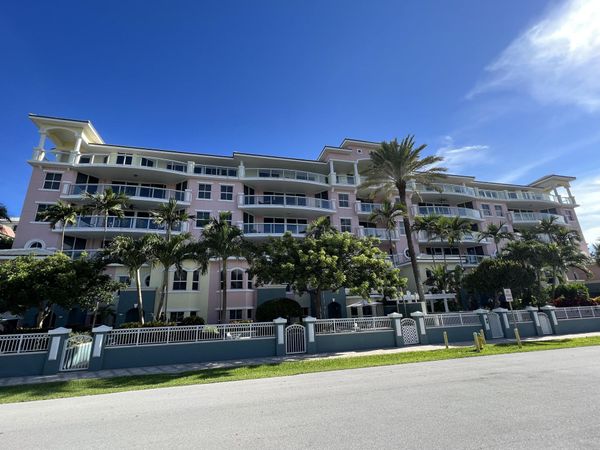 2051 SE 3rd Street, Unit Th3, Deerfield Beach, FL 33441