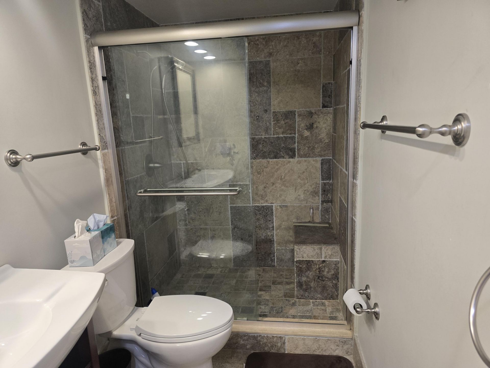 3800 Galt Ocean Drive, Unit 707, Fort Lauderdale, FL 33308 Photo