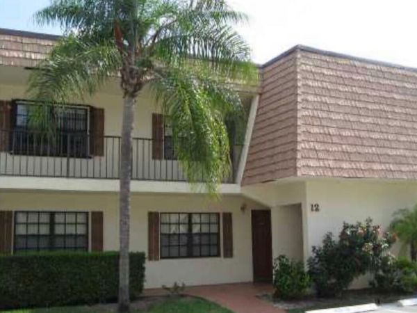 4259 Oak Terrace Drive, Greenacres, FL 33463