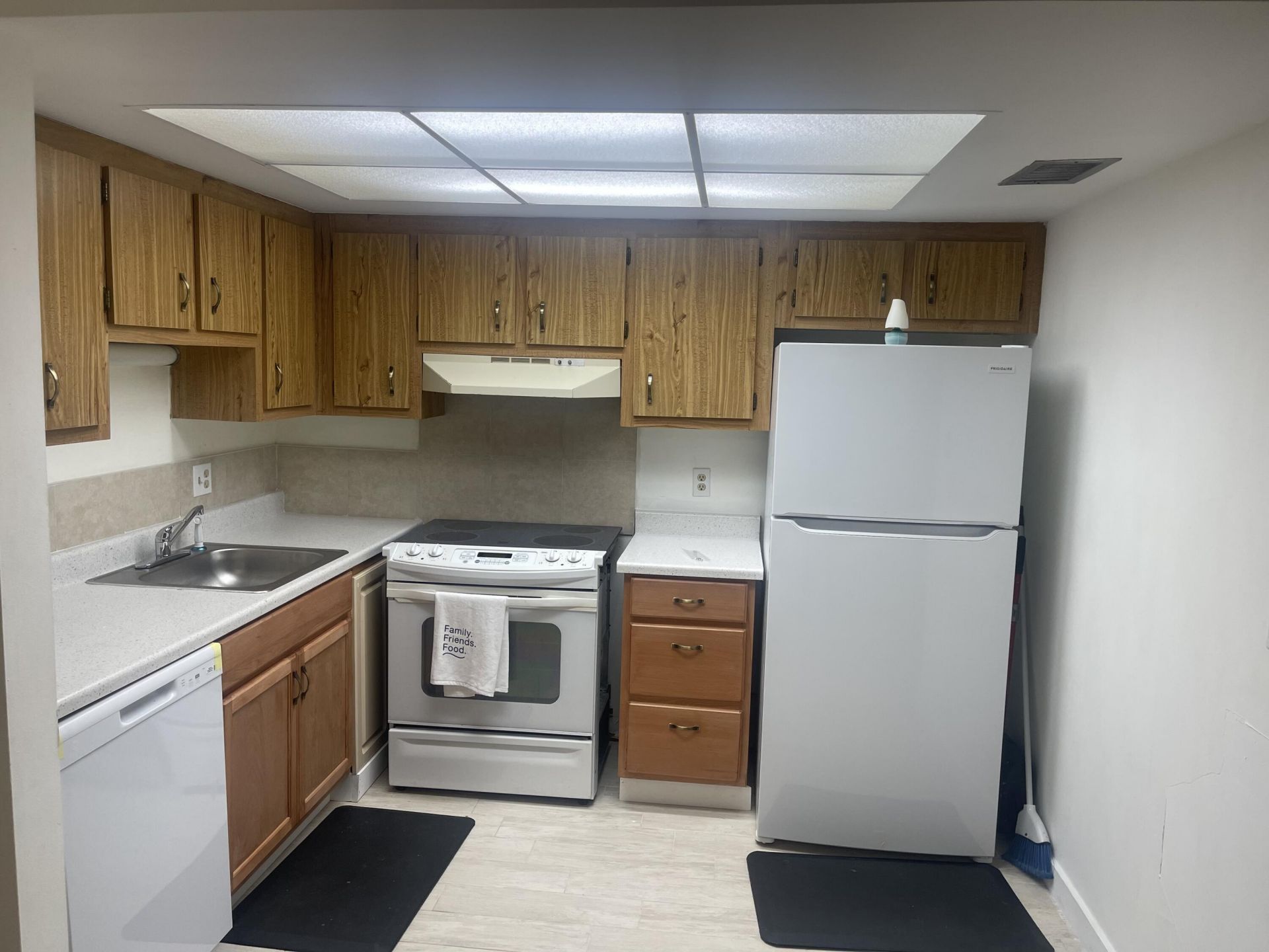 4259 Oak Terrace Drive, Greenacres, FL 33463 Photo