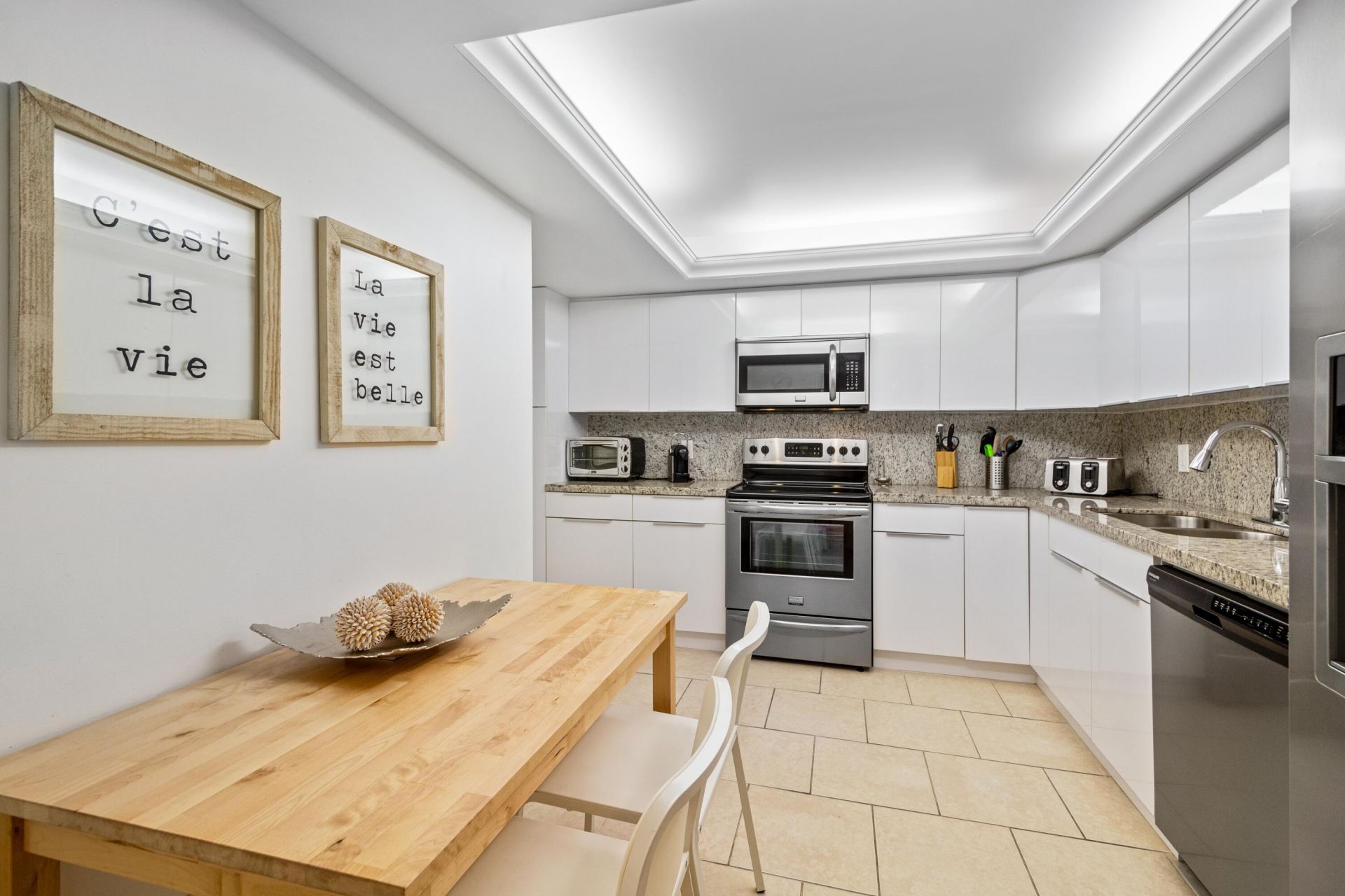 5000 N Ocean Boulevard, Unit 208, Lauderdale by the Sea, FL 33308 Photo