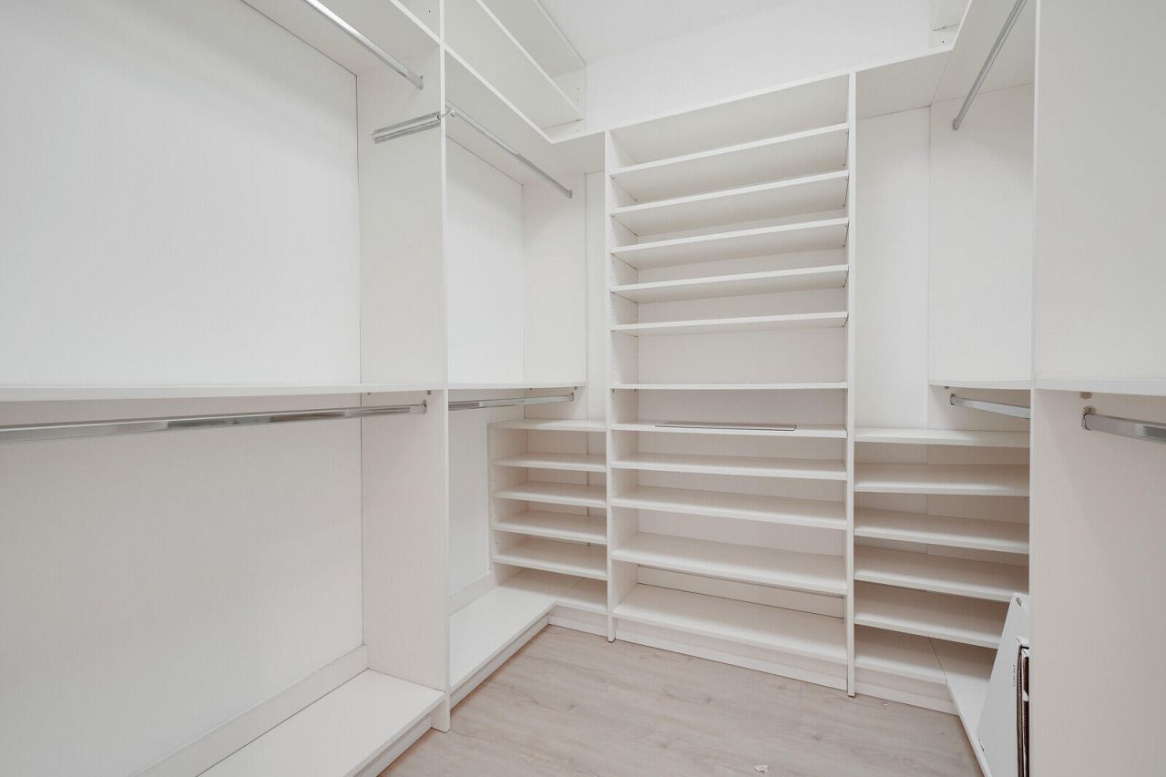 550 SE Mizner Boulevard, Unit B209, Boca Raton, FL 33432 Photo