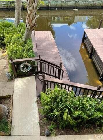 765 SW Rustic Circle, Stuart, FL 34997 Photo