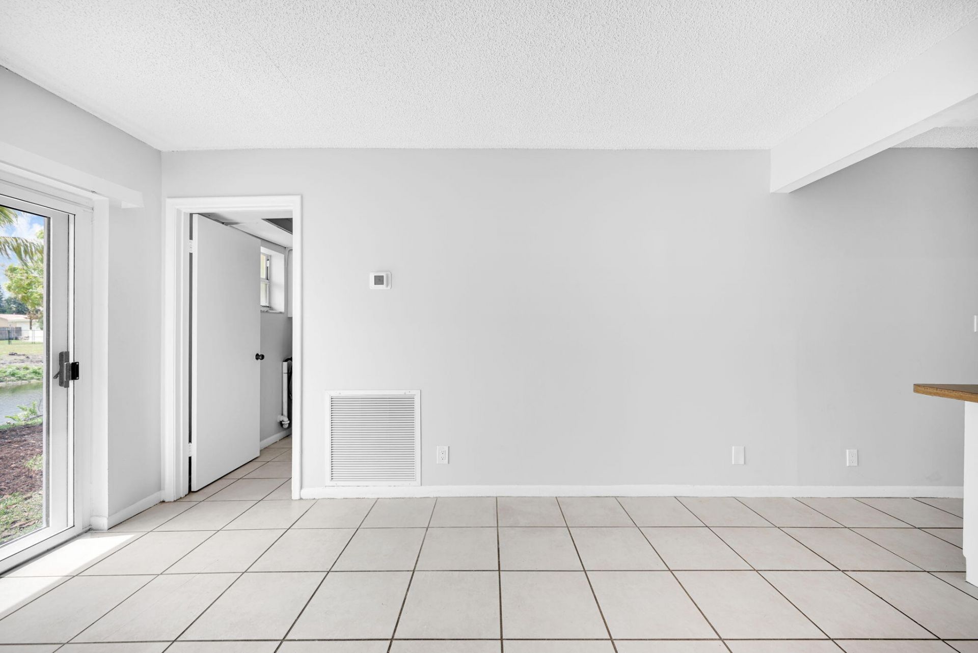 6542 NW 24th Court, Unit W, Margate, FL 33063 Photo