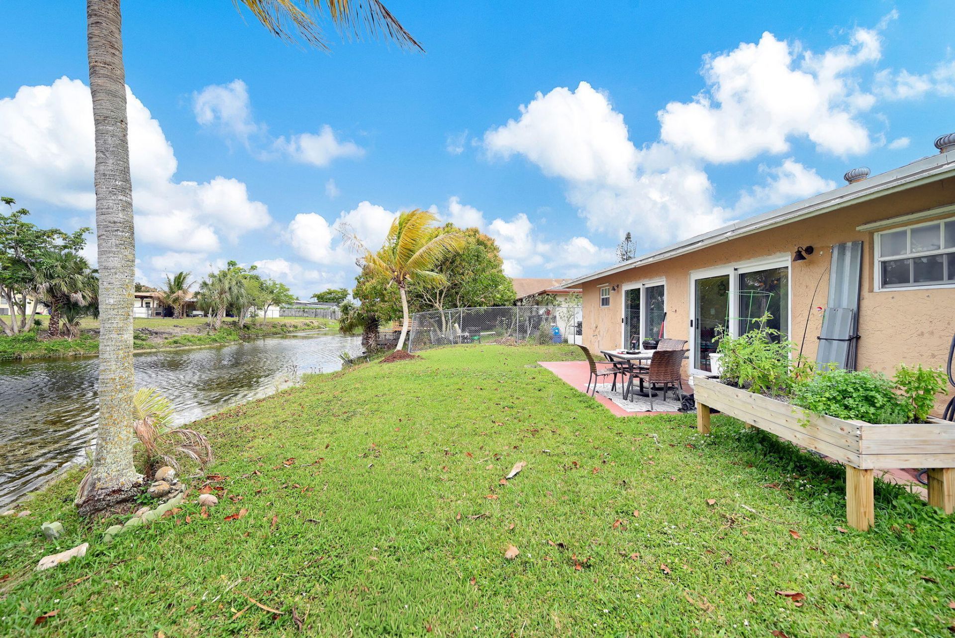 6542 NW 24th Court, Unit W, Margate, FL 33063 Photo