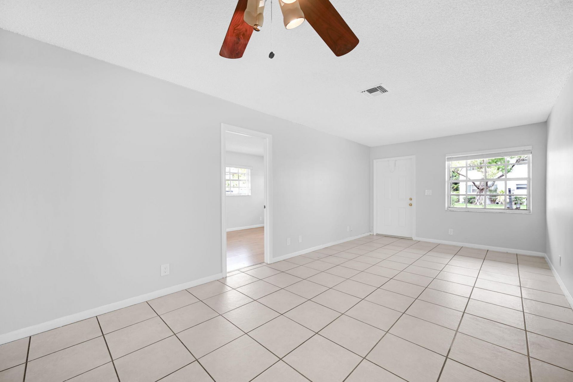 6542 NW 24th Court, Unit W, Margate, FL 33063 Photo