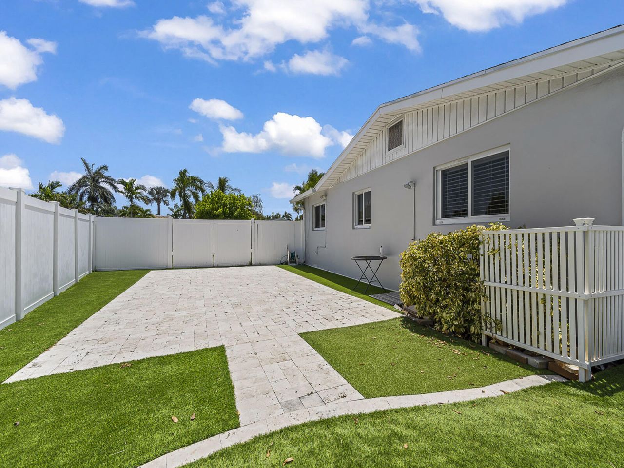 801 SE 14th Street, Deerfield Beach, FL 33441 Photo