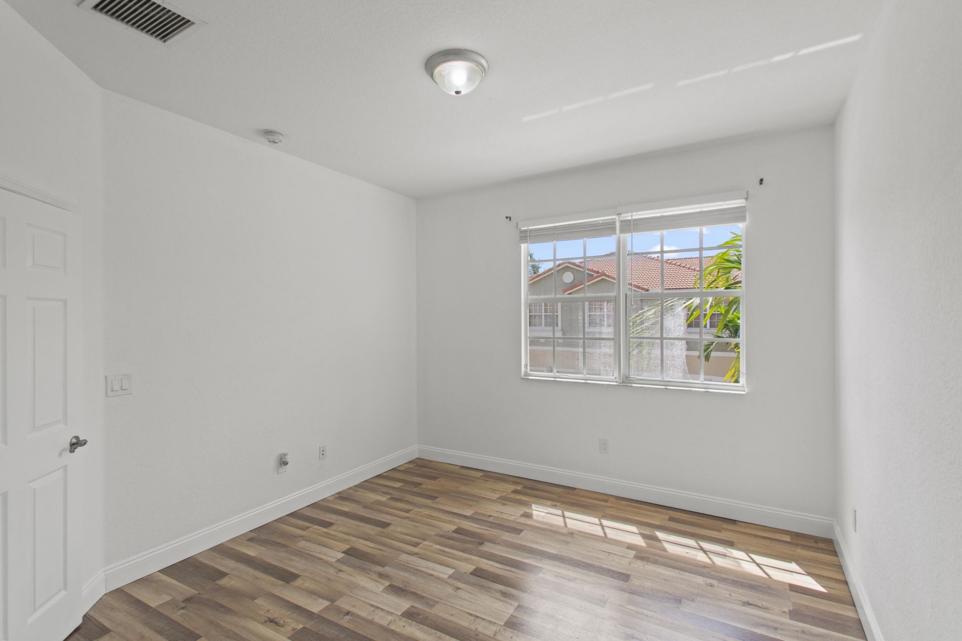 9051 Plymouth Place, Unit 20203, Tamarac, FL 33321 Photo