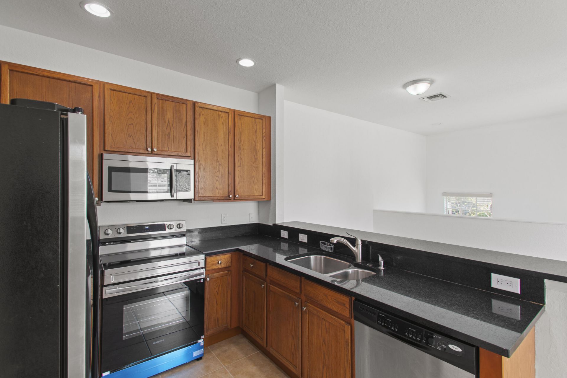 9051 Plymouth Place, Unit 20203, Tamarac, FL 33321 Photo